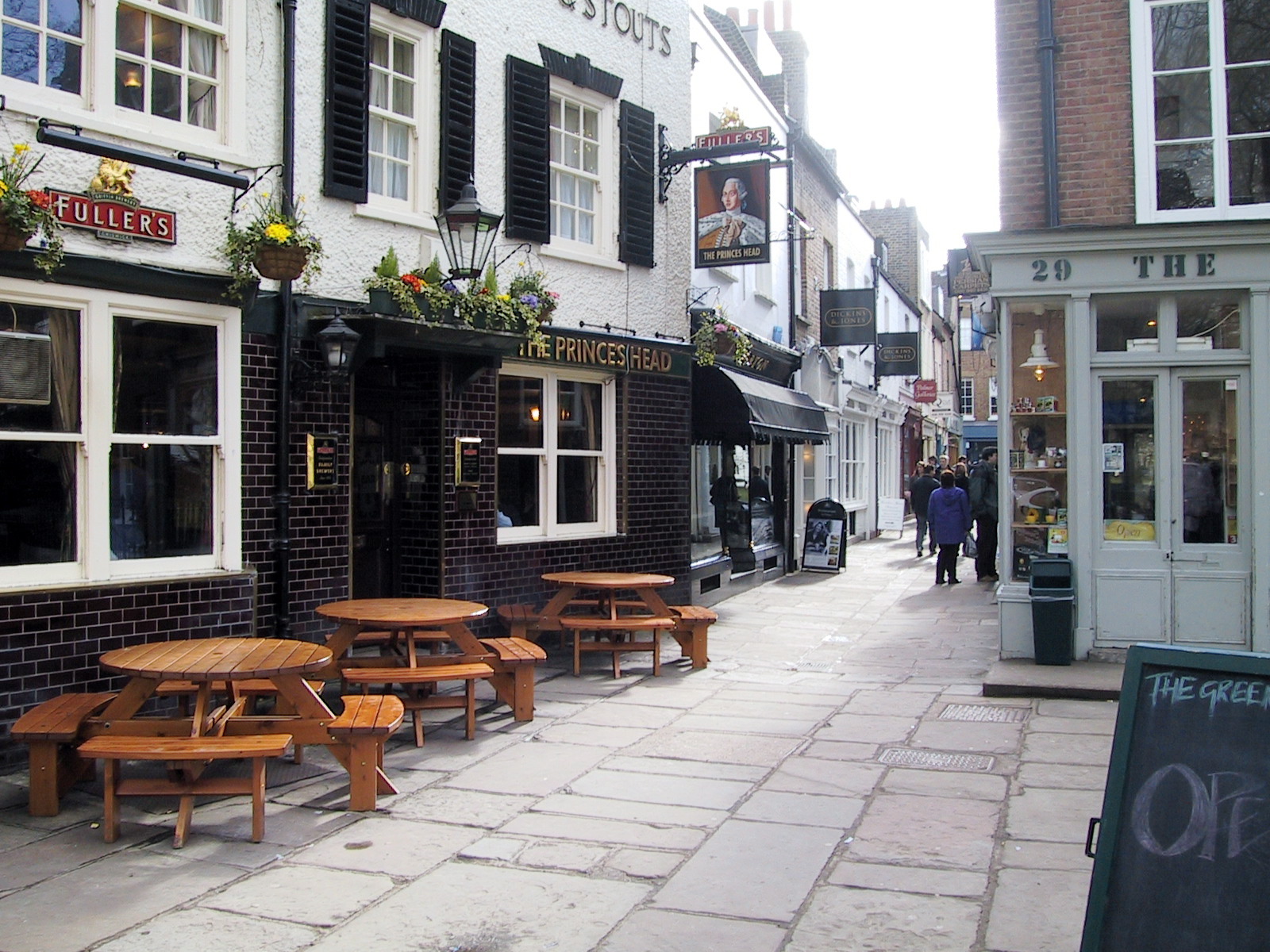 Richmond Alley
